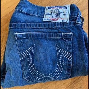 Men’s True Religion Jeans.  EUC.